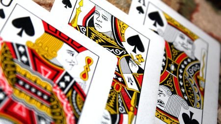 Le 5 strategie vincenti nel poker online